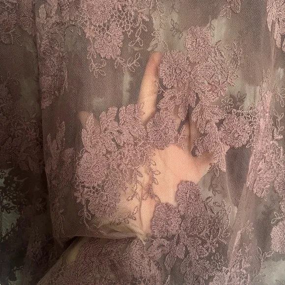 Floral Embroidered Mesh Short Sleeve Top - Picture 8 of 10